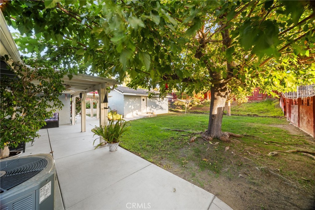 main property photo 35