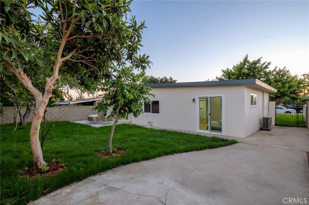 main property photo 31