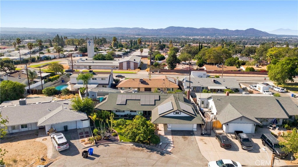 main property photo 51
