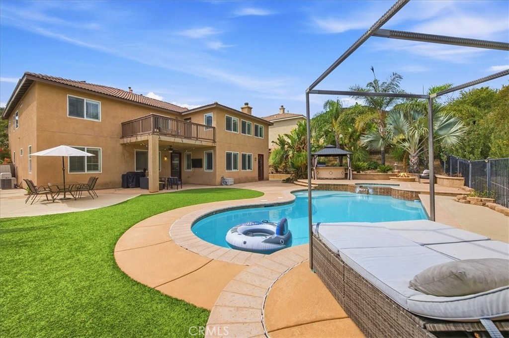 main property photo 50