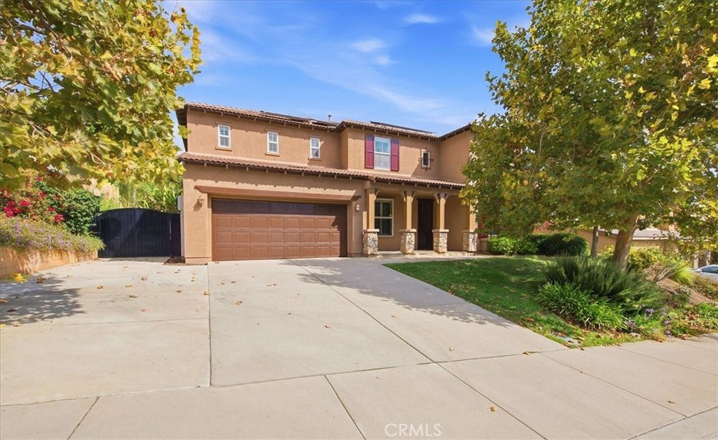 main property photo 6