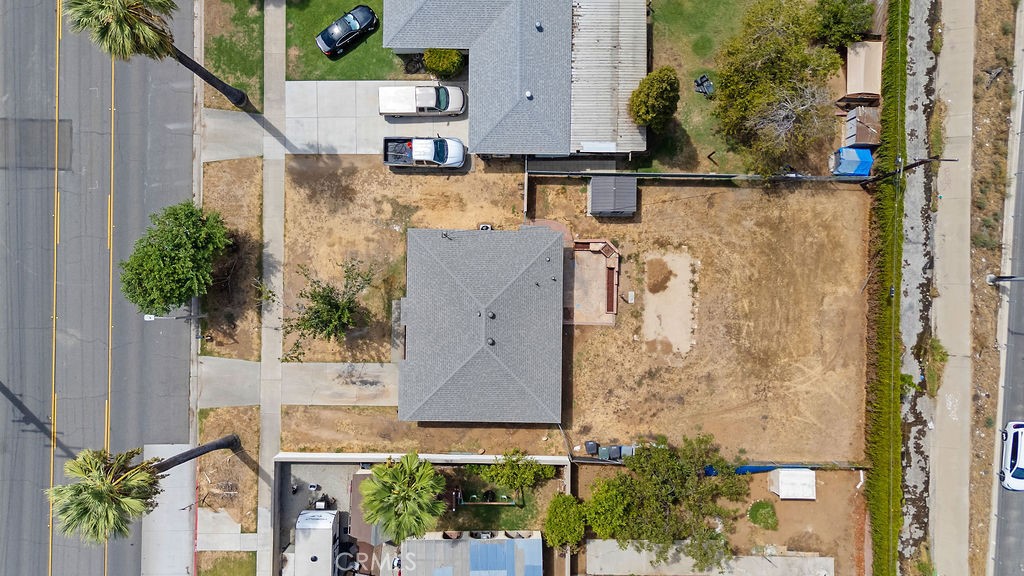 main property photo 16