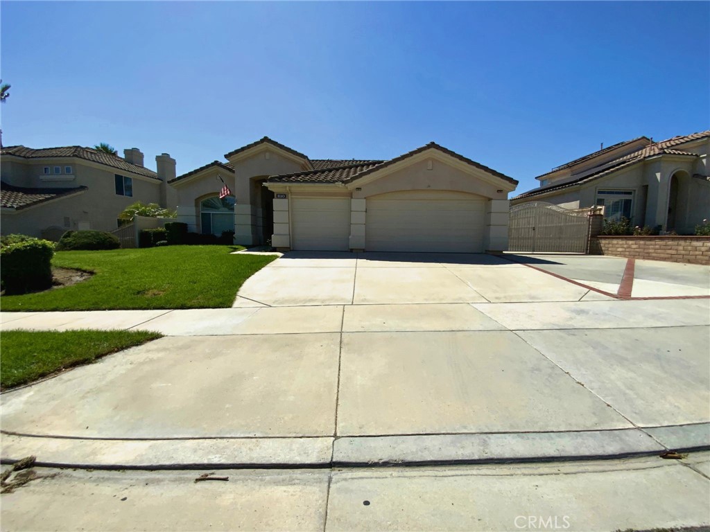 main property photo 26