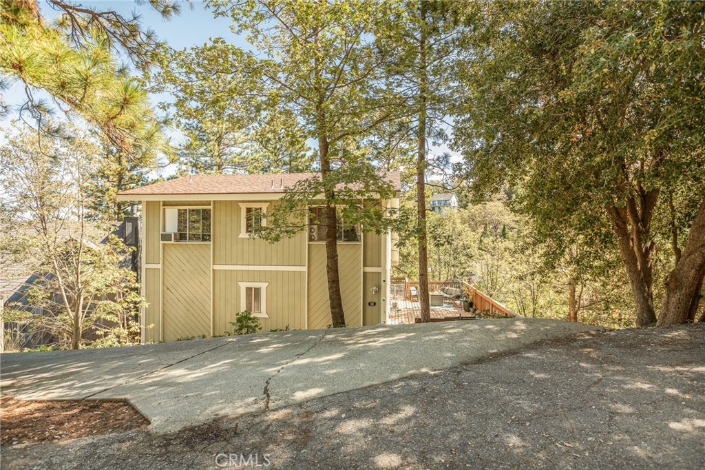 main property photo 3