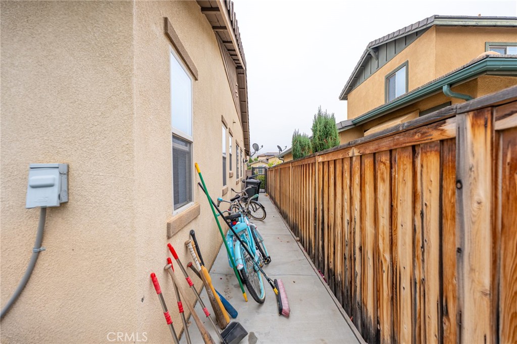 main property photo 51