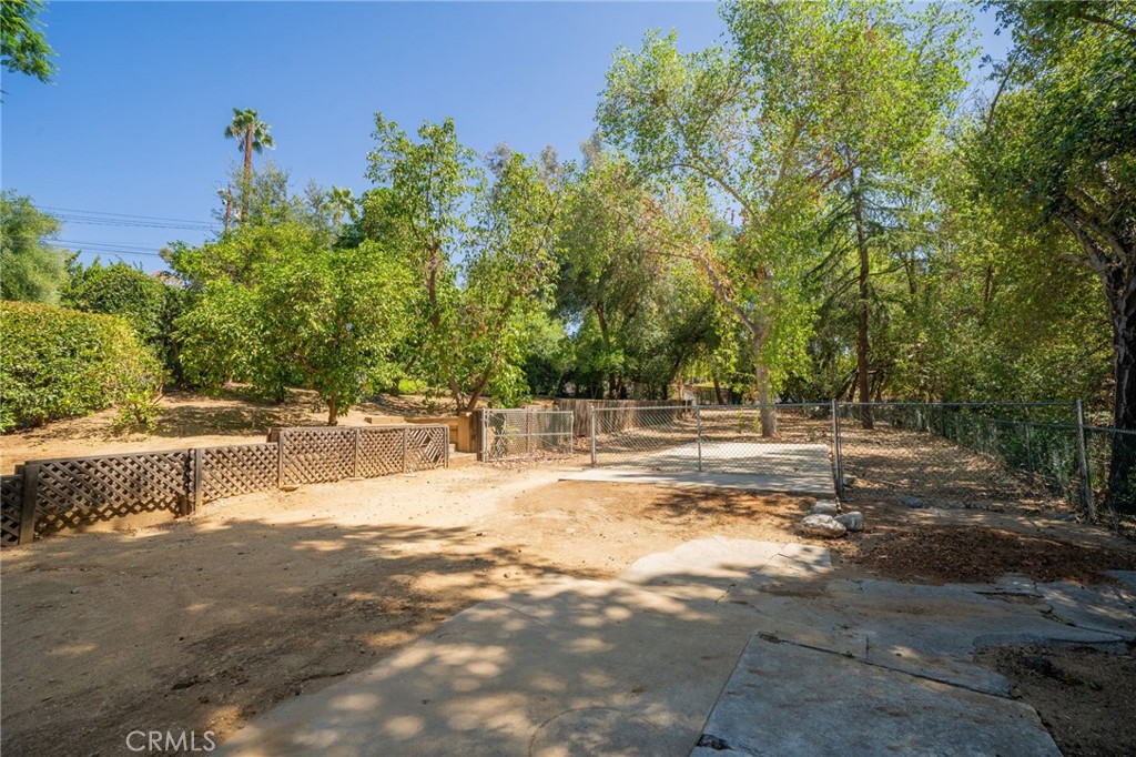 main property photo 51