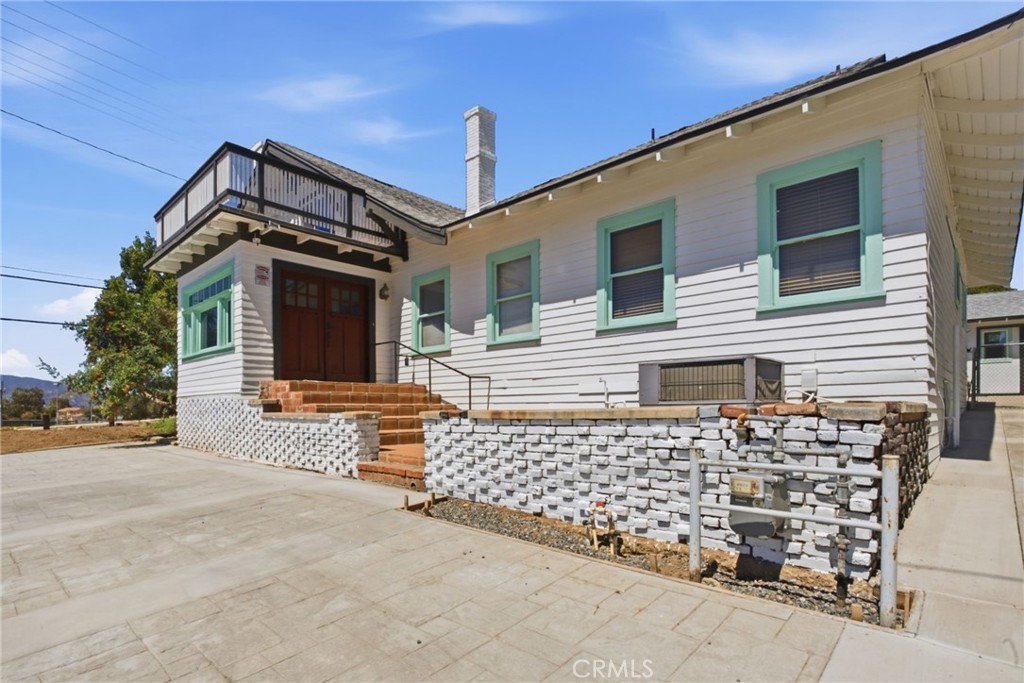 main property photo 41