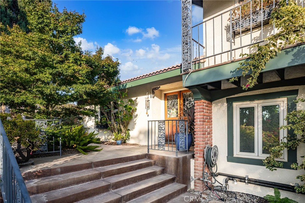 main property photo 40