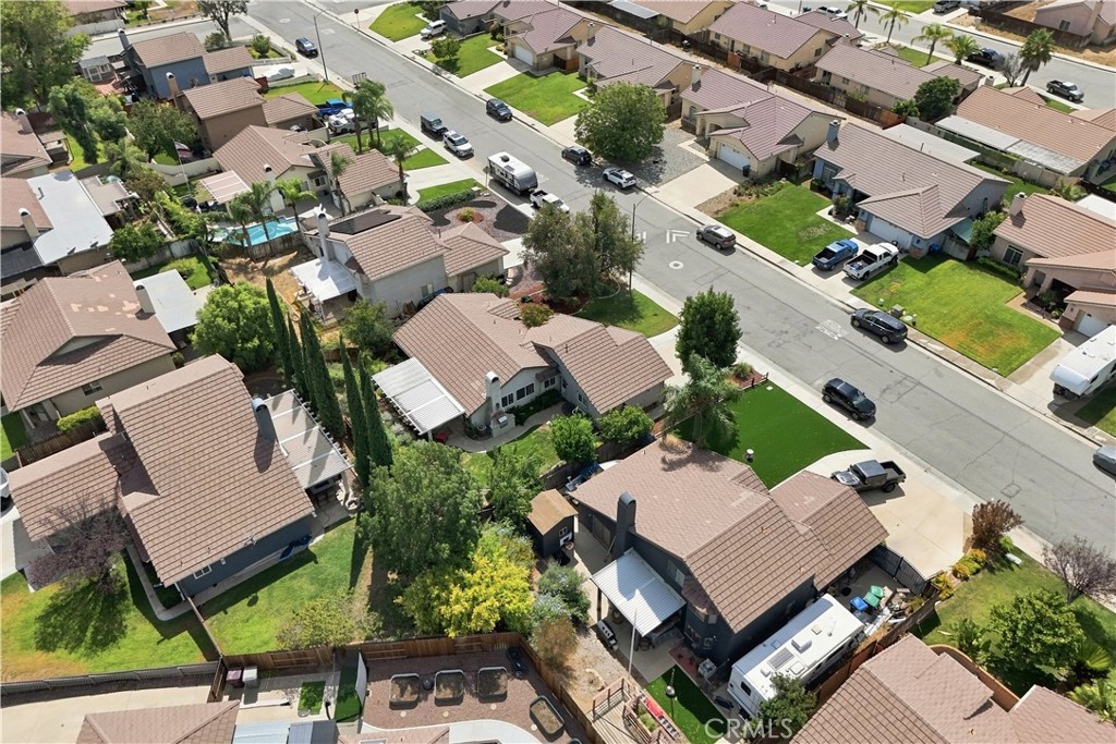 main property photo 48
