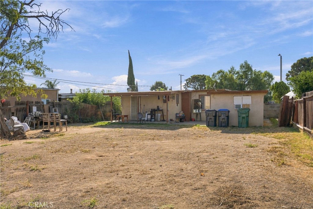 main property photo 8