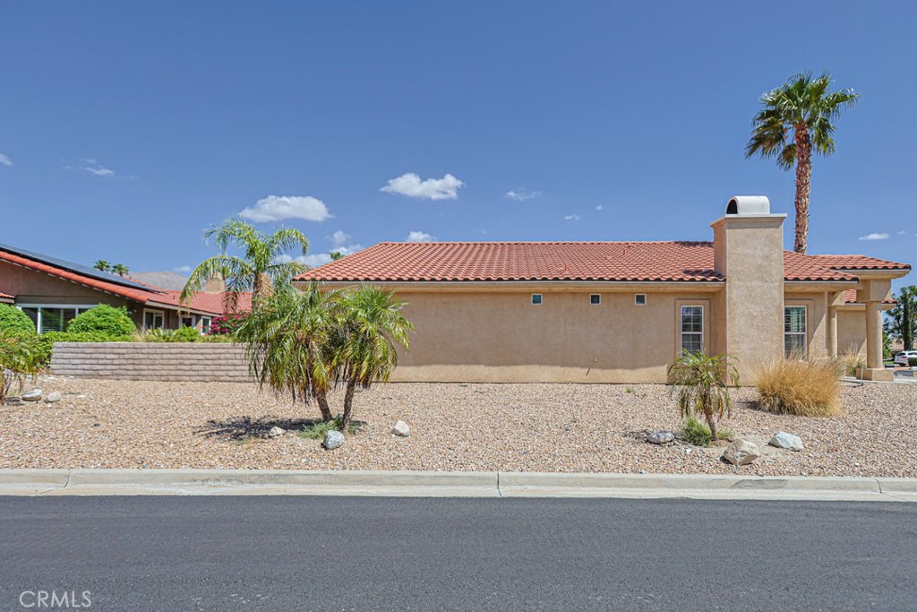 main property photo 5