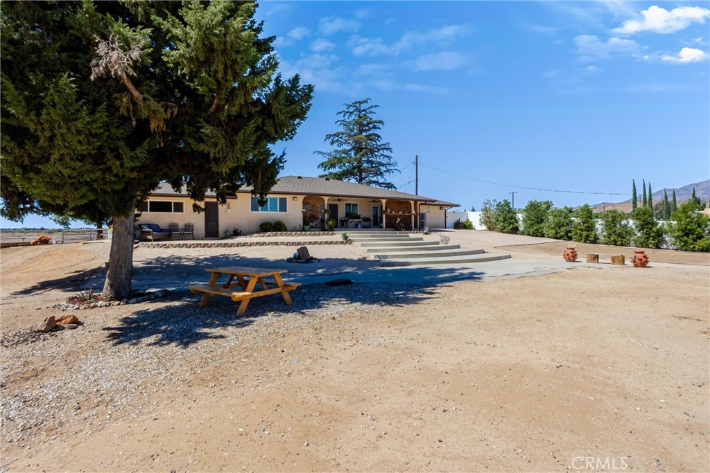 main property photo 29