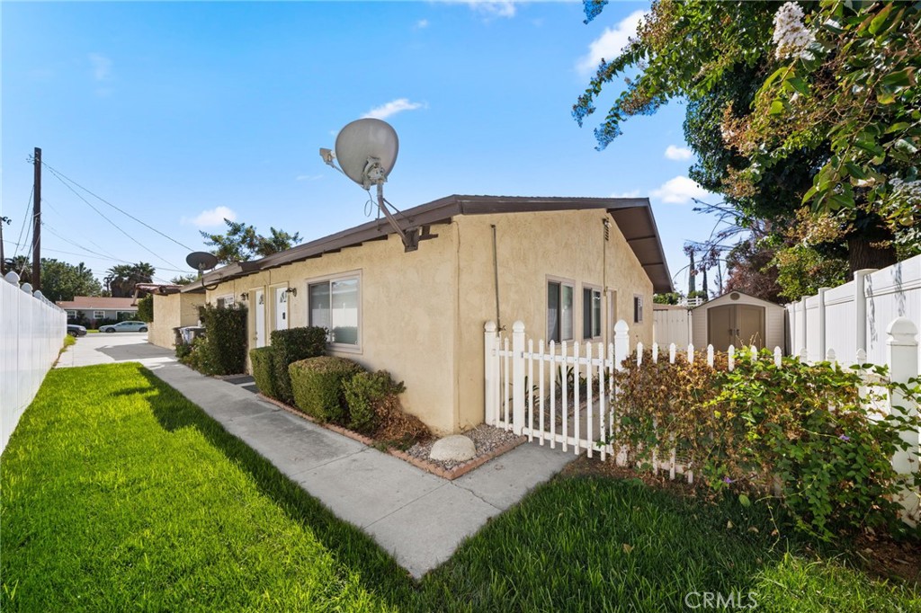 main property photo 32
