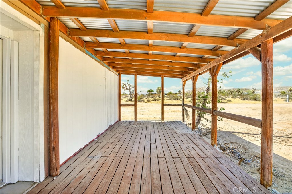 main property photo 9