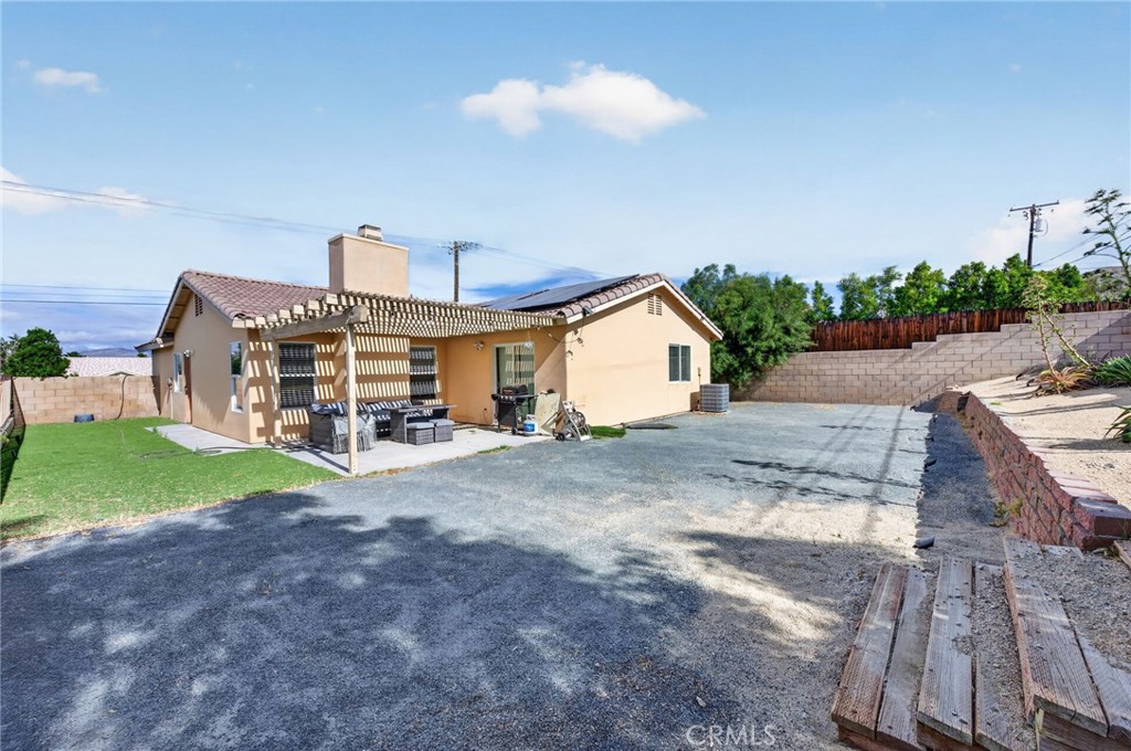 main property photo 45