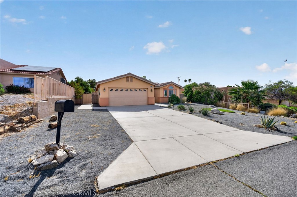 main property photo 6