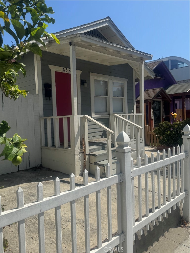 main property photo 7