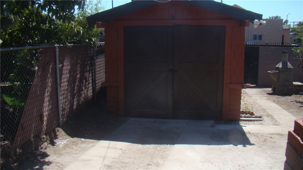 main property photo 21