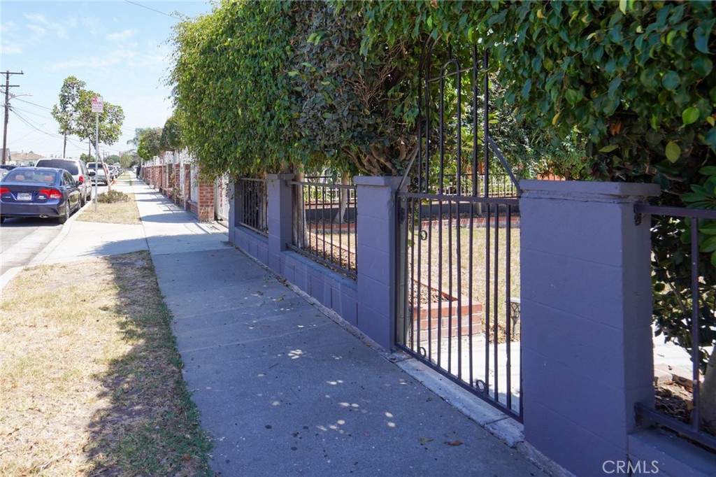 main property photo 51