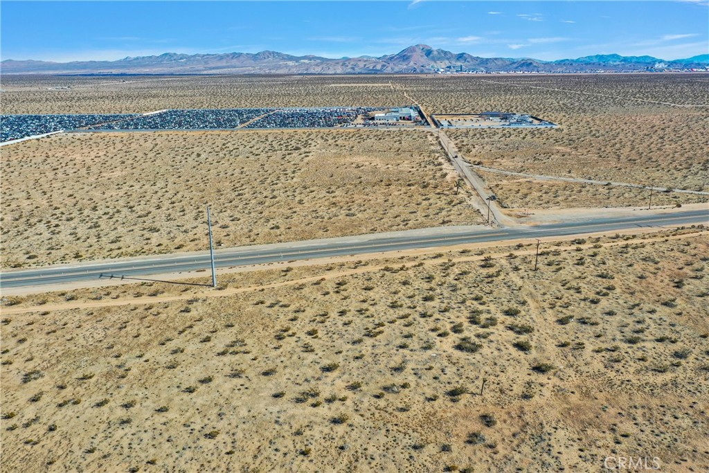 main property photo 14