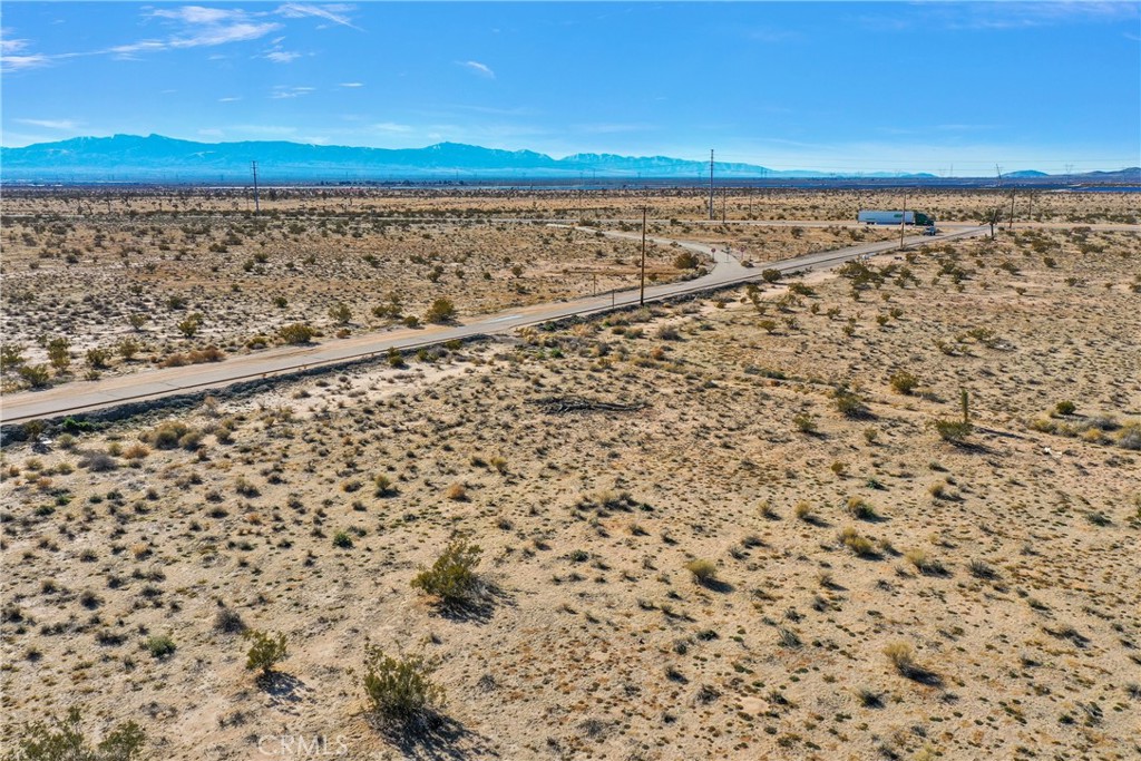 main property photo 18