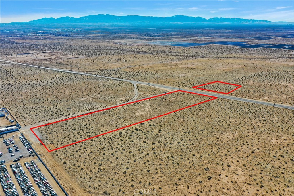 main property photo 6