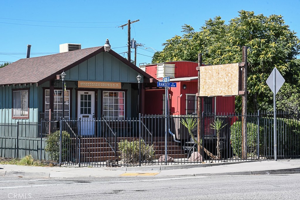 main property photo 1