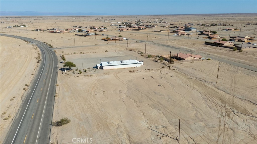 main property photo 10