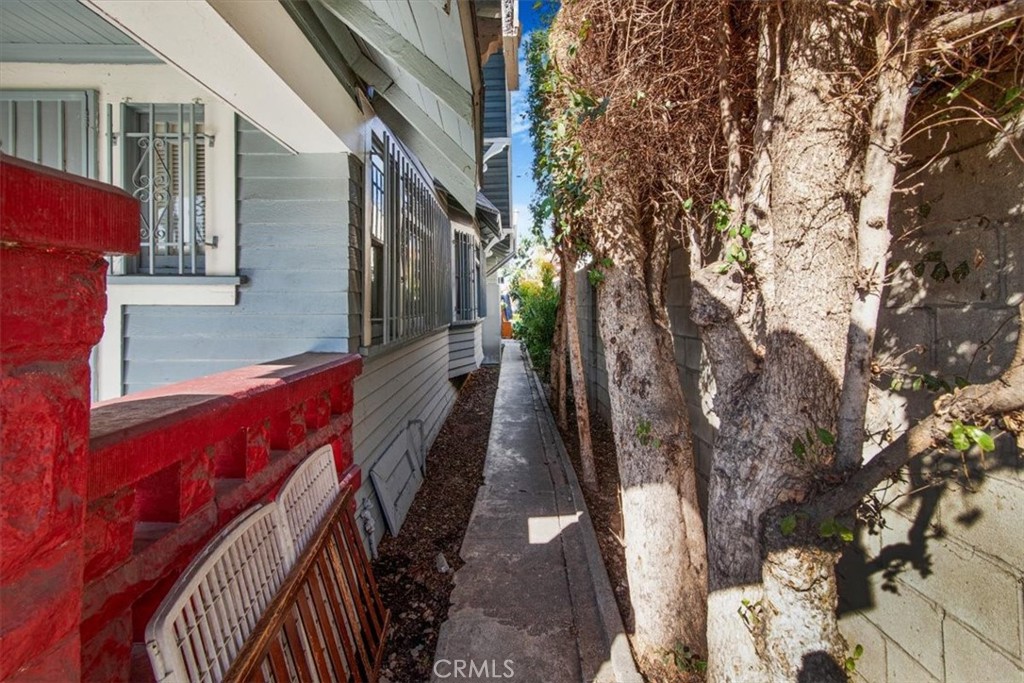 main property photo 39