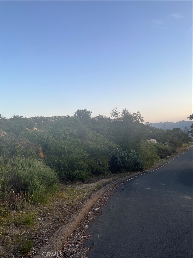 main property photo 9