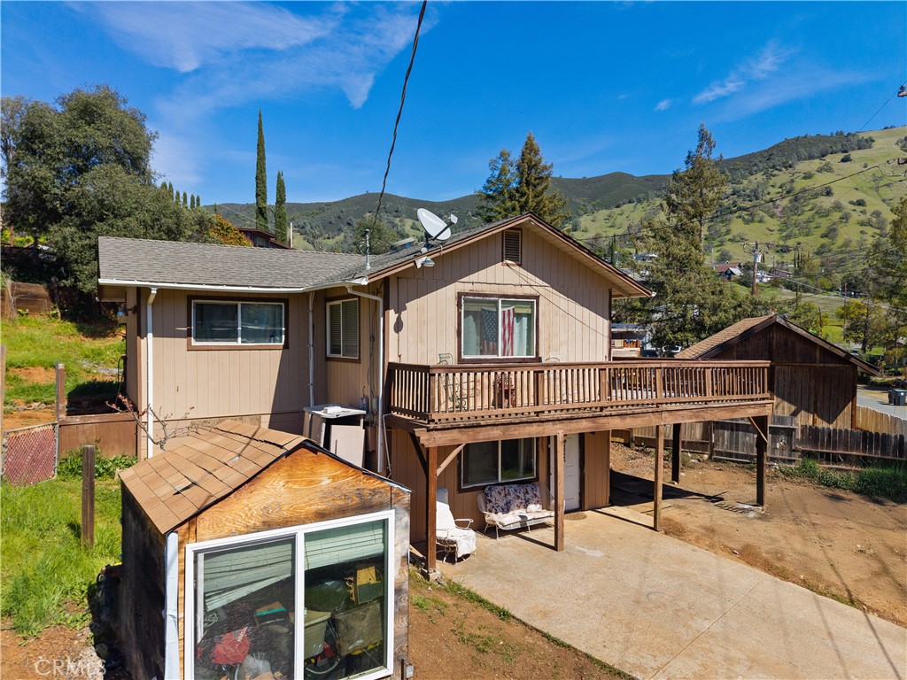 main property photo 9