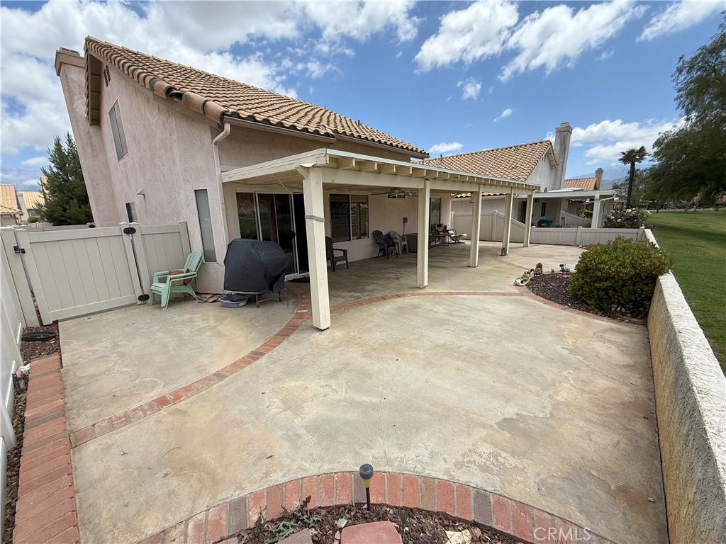 main property photo 16