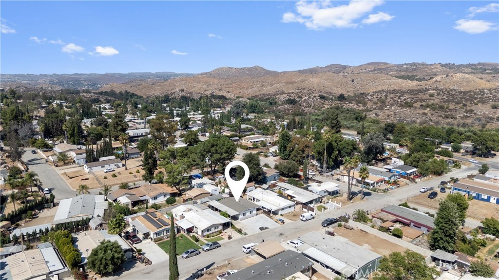 main property photo 19