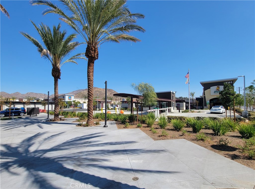 main property photo 10