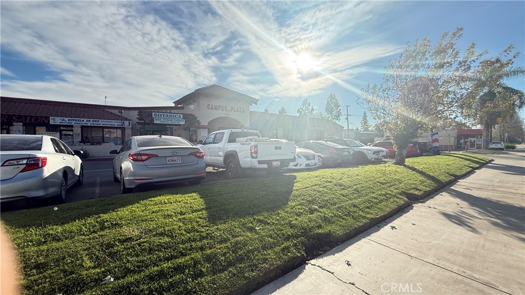 main property photo 5