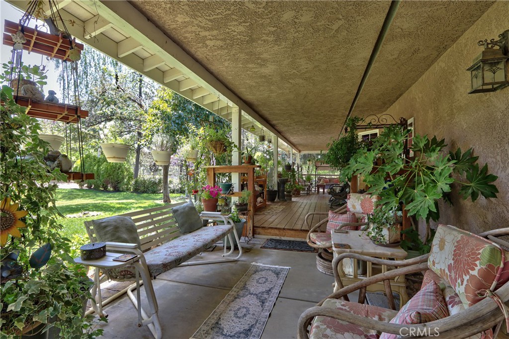 main property photo 50