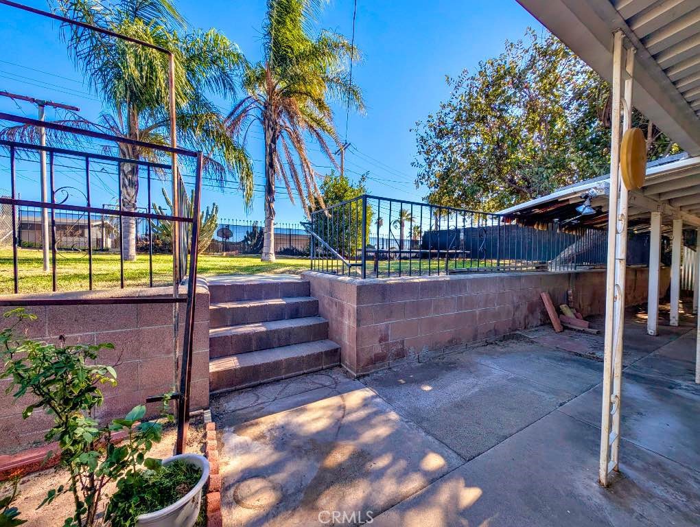 main property photo 45