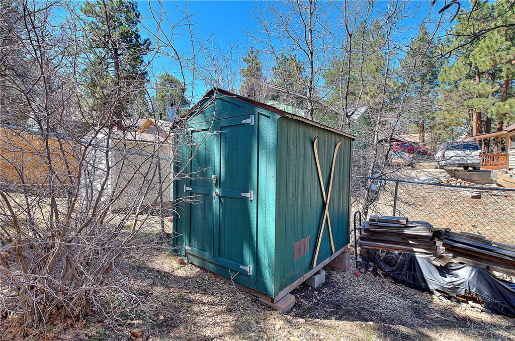 main property photo 29