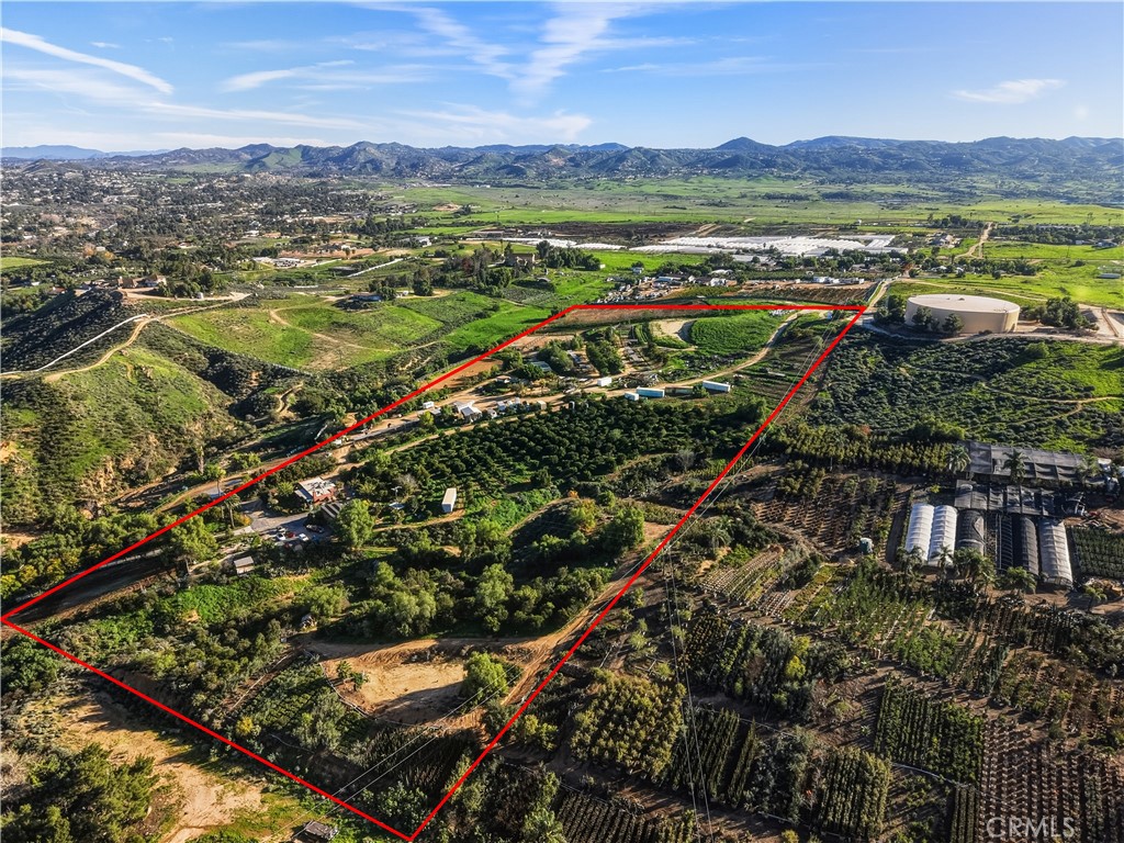main property photo 41