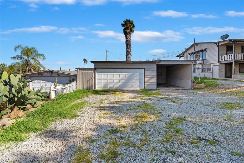 main property photo 42