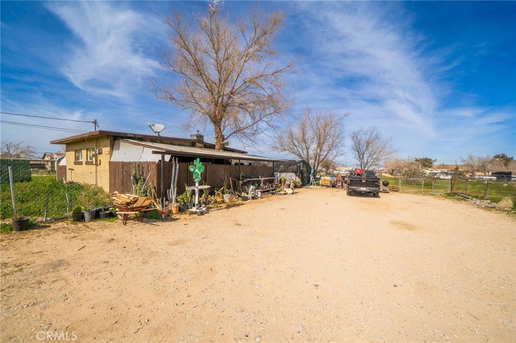 main property photo 35