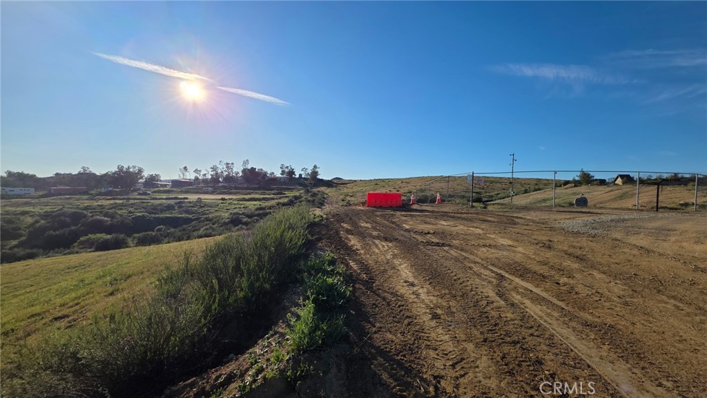 main property photo 9