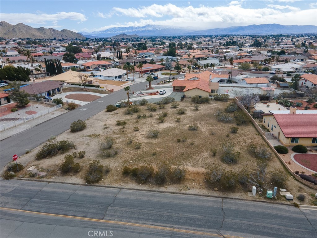 main property photo 17