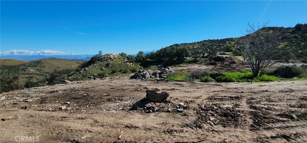 main property photo 18