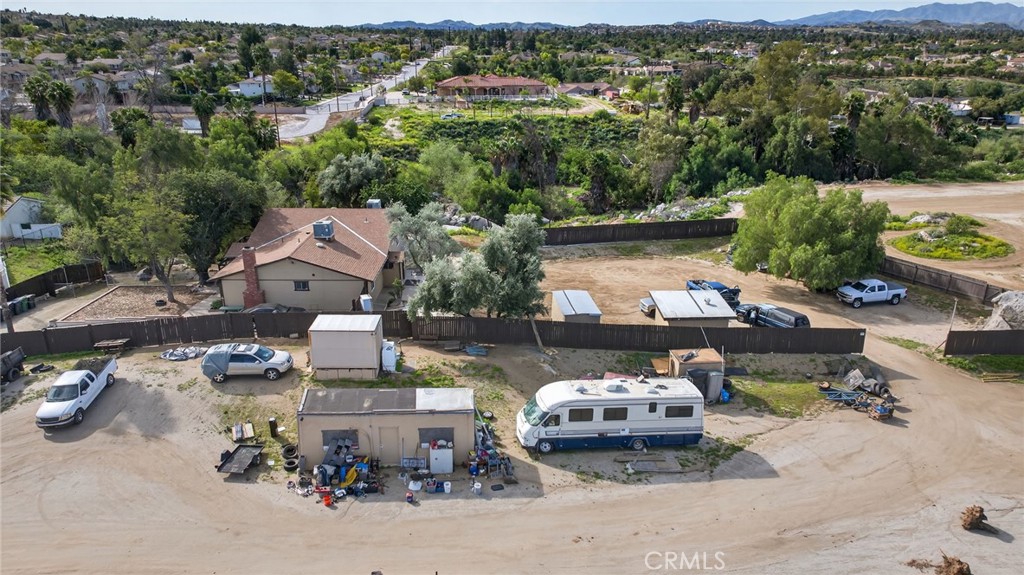main property photo 51