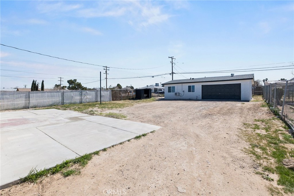 main property photo 29