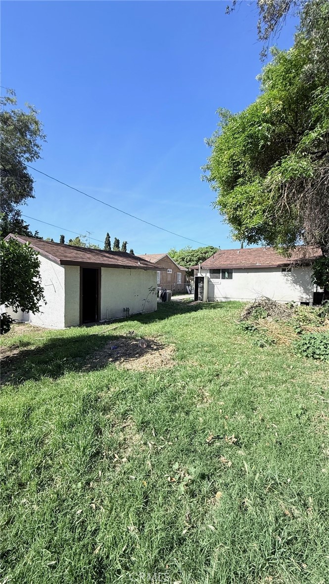 main property photo 33