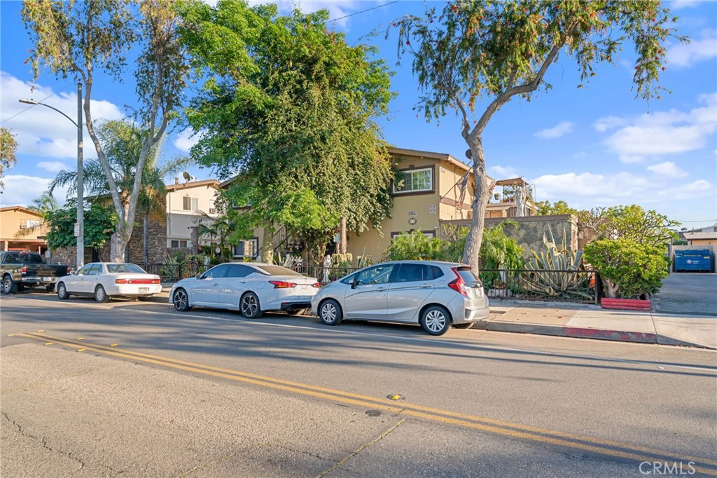 main property photo 47