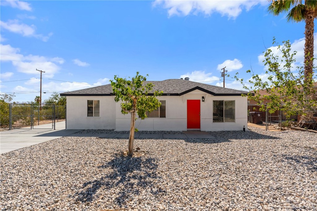 main property photo 7