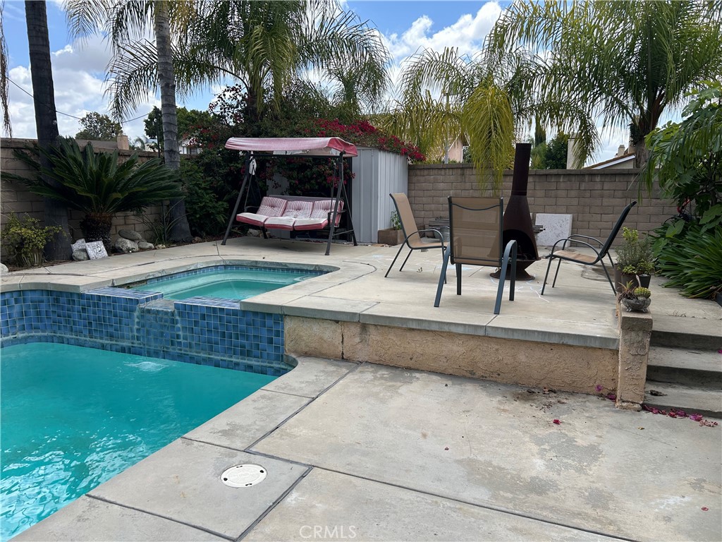 main property photo 24